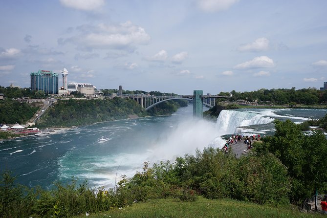 2-Day Niagara Falls USA Tour from Boston - The long ride reality: vehicles, time, and how to stay sane