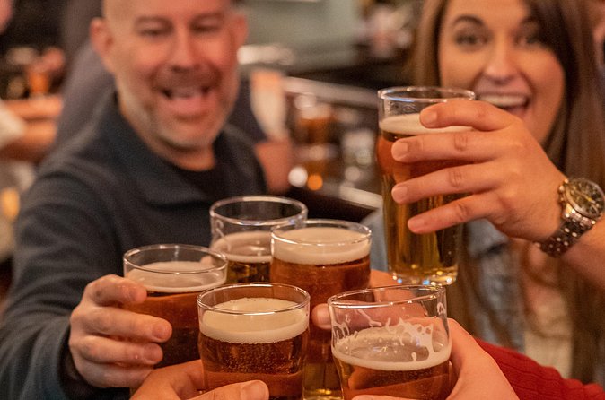 2 Hour Historic Pub Crawl in Boston - What you actually learn about beer and tavern stories