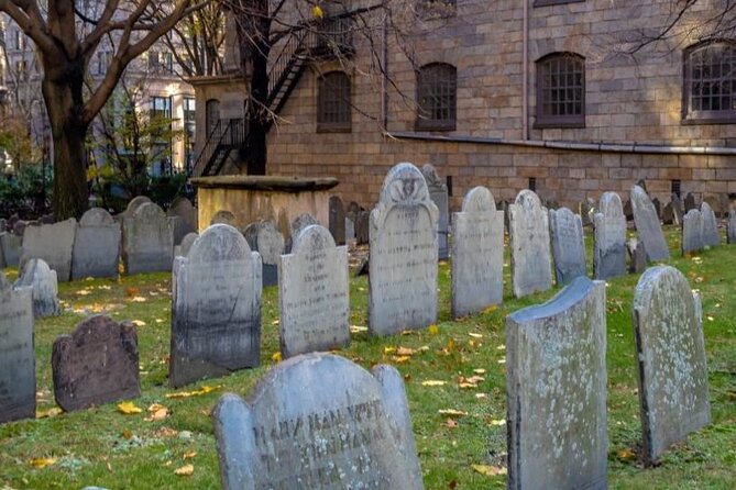 80-Minutes NON-STOP Trolley of Historic Boston and Freedom Trail - Sound, timing, and seating tips so you don’t miss the good parts