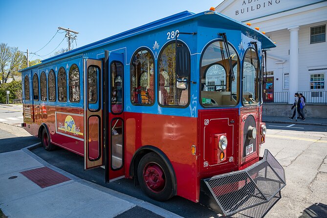 90-Min Narrated Trolley Tour of Lexington and Concord, MA - Key Points You’ll Feel Right Away