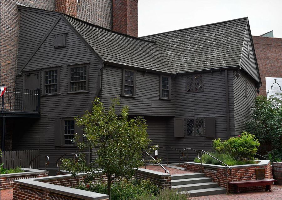 Best of Boston: Full-Day Private Tour - North End cannoli, immigrant stories, and a laugh-into-history start