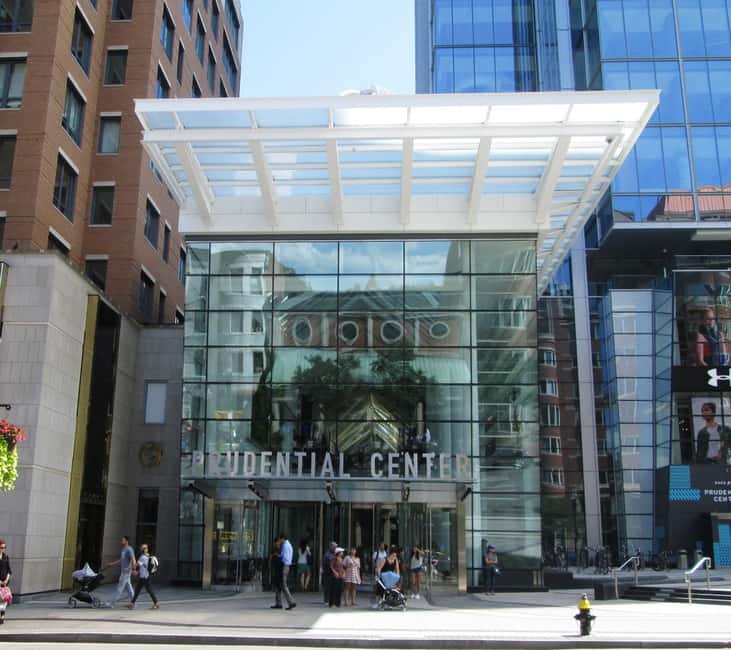 Best Of Boston: Harvard, MIT and Harbor Cruise 1 Day Tour - Quincy Market: your mid-day reset (and where winter makes it better)