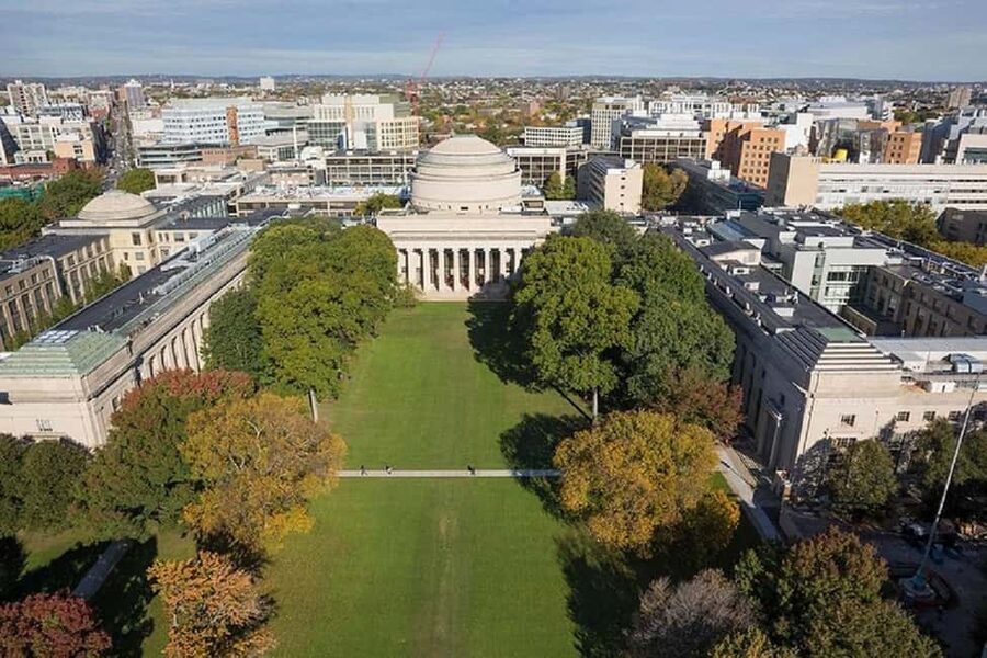 Best Of Boston: Harvard, MIT and Harbor Cruise 1 Day Tour - Boston Harbor cruise in summer, and lobster lunch in winter