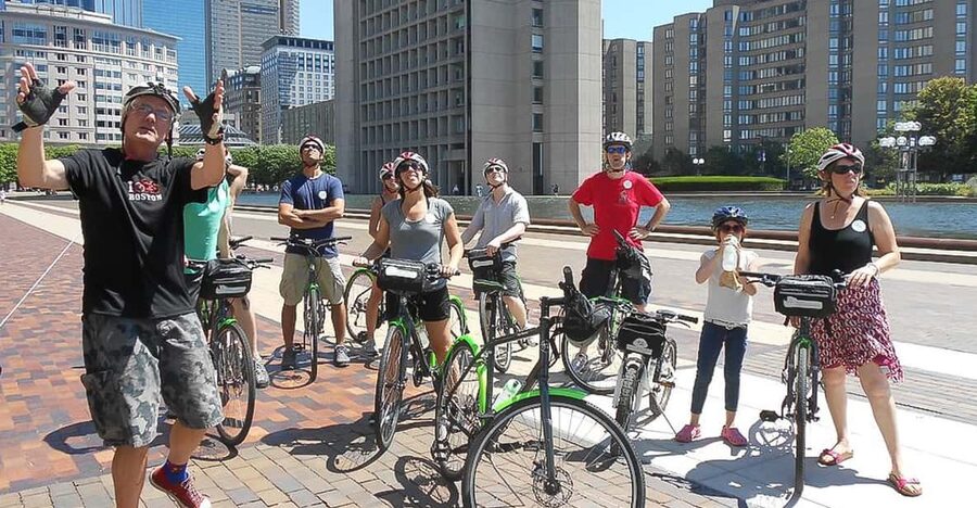Boston: 2.5-Hour City View Bike Tour - Hybrid or e-bike: how to pick the right Boston bike