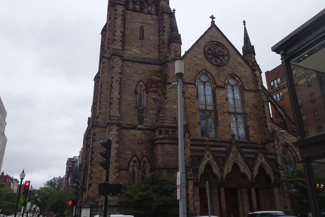 Boston Back Bay self-guided walking tour & scavenger hunt - Why a self-guided scavenger hunt works so well in Back Bay