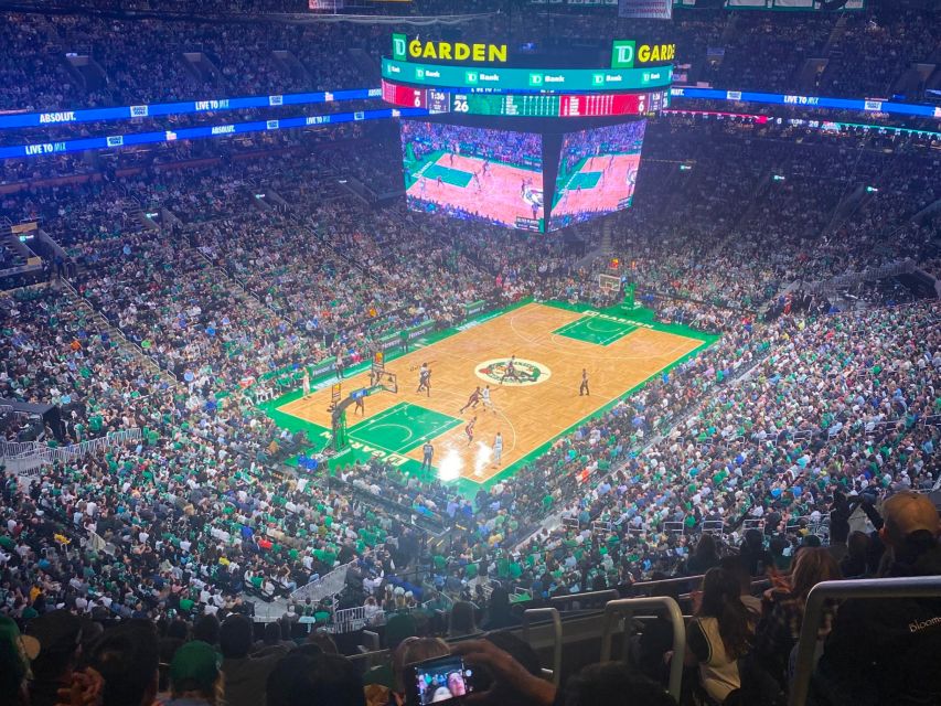 Boston: Boston Celtics Basketball Game Ticket at TD Garden - What the Game Experience Actually Feels Like