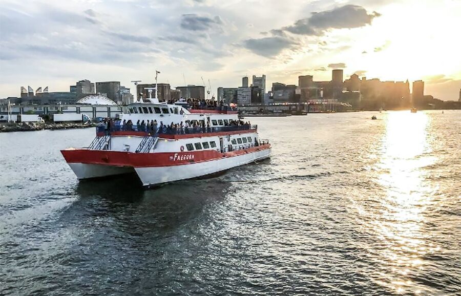 Boston: Boston Harbor Sunset Cruise - Snacks, Soft Drinks, and the Onboard Bar Reality