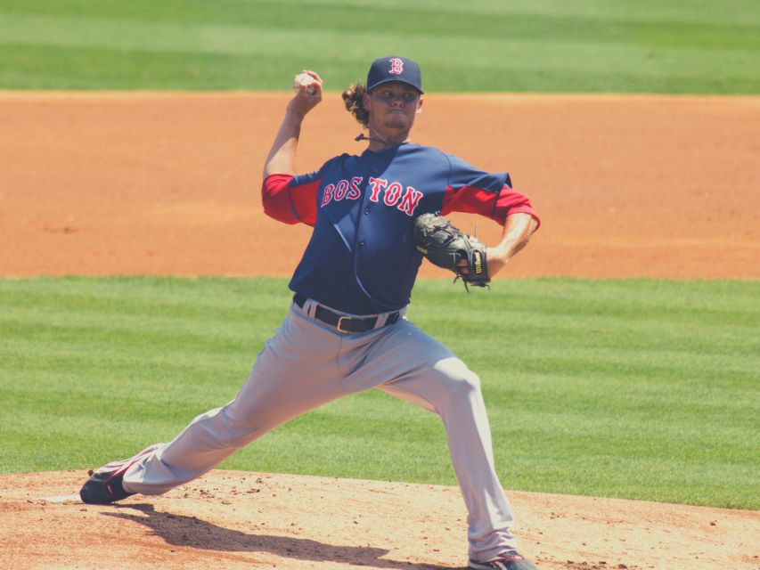 Boston: Boston Red Sox Baseball Game Ticket at Fenway Park - What happens during the 3 hours: A realistic game-day flow