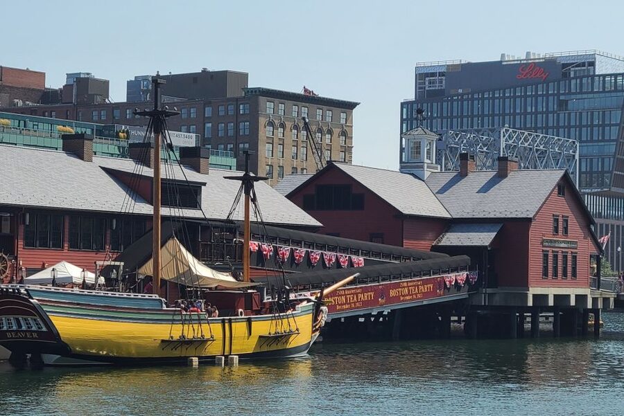 Boston: Boston Tea Party Ships and Museum Interactive Tour - Congress Street Bridge Start: timed entry and your colonist role