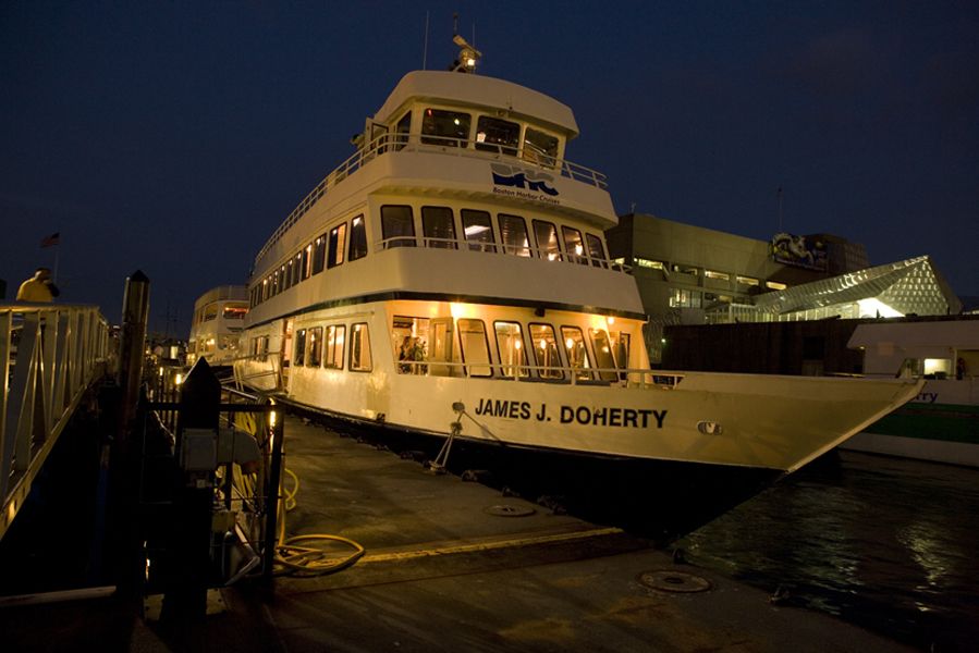 Boston: City Cruises Sunset Skyline Cruise with Commentary - Narration That Makes the Harbor Make Sense