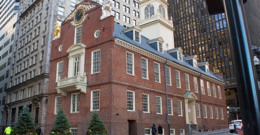 Boston: City History and Highlights Audio App Walking Tour - Key Points You Will Actually Care About