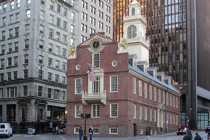 Boston City Private Tour - Freedom Trail to Massachusetts State House and Old North Church