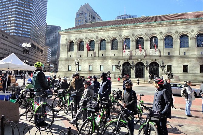 Boston City View Bicycle Tour: History and Landmarks - Boston Common, Downtown Crossing, and the Big Dig legacy park