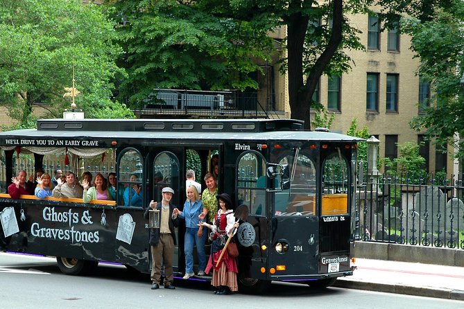Boston Ghosts and Gravestones Trolley Tour - The Boston Tea Party Ships pass: a nice extra, not the core