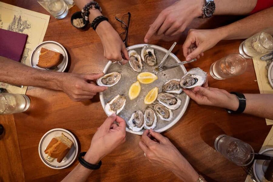 Boston: Guided Seafood Tasting and History Tour - South Boston Waterfront and Fort Point Channel: The History You Can Taste