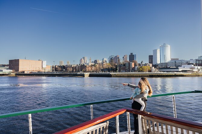 Boston Harbor Holiday Brunch Cruise - First Impressions: Rowes Wharf and a Classic Yacht Vibe