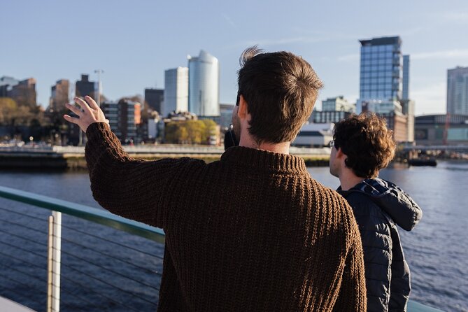 Boston Harbor Sightseeing Cruise - Food, Drinks, and the Tea and Coffee Perk