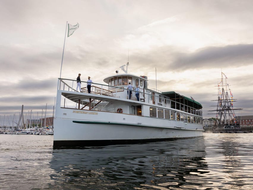 Boston Harbor: Winter Holiday Weekend Brunch Cruise - Who should book this brunch cruise, and who should skip it