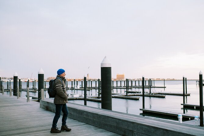 Boston Harborwalk & Tea Party Self-Guided Walking Audio Tour - Harbor Towers, Rowes Wharf, and the Harbor Hotel dome