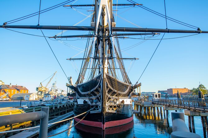 Boston History Walking Tour with USS Constitution and Boat Cruise - Bunker Hill Monument and Museum: a 30-minute focus on a turning point