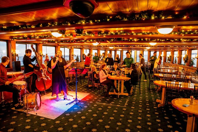 Boston Holiday Cocoa Cruise - Key highlights you should care about