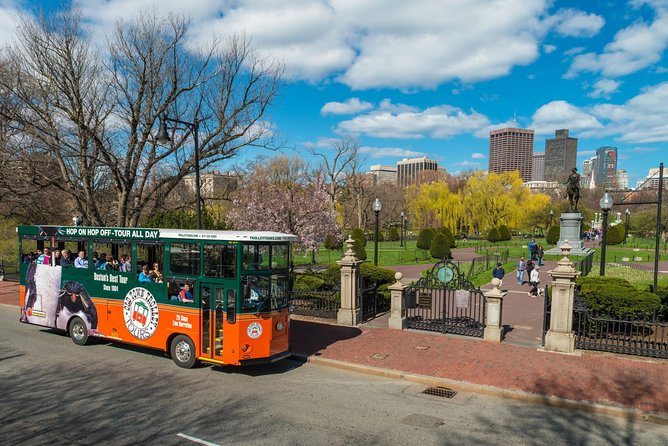 Boston Hop-On Hop-Off Trolley Tour with 13 Stops - Stops 10 to 12: Prudential Center, Christian Science Plaza, Symphony Hall, and Copley Place