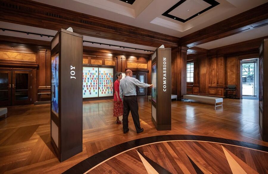 Boston: Mapparium® globe + How Do You See the World?™ - Walking into the Mapparium globe fixed in 1935