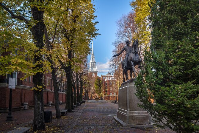 Boston Murder Mystery: Outdoor Detective Escape Game - Boston Streets as Your Crime Board