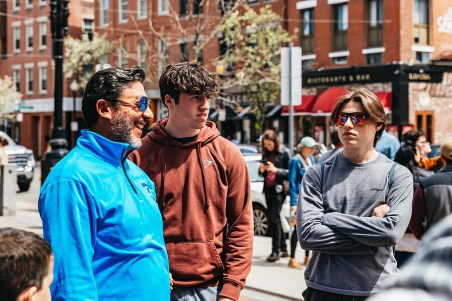Boston: North End Pizza Walking Tour with 3 Slices & Cannoli - Charlestown Navy Yard and USS Constitution, your bird’s-eye payoff
