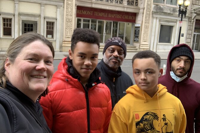 Boston Record Breakers: Self-Guided Scavenger Hunt - Beacon Hill government at the Massachusetts State House