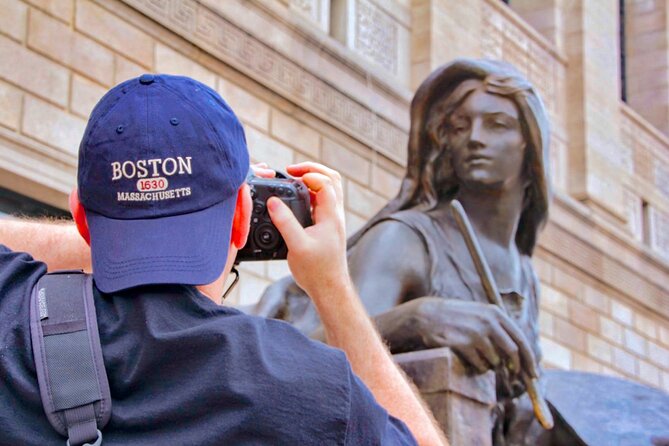 Boston's Architecture, History + Photo Walking Tour (SMALL Group) - What the guide actually does for your photos, not just your knowledge