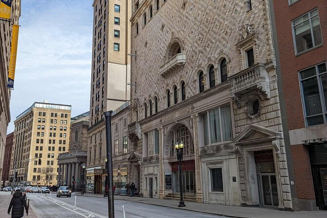 Boston’s Freedom Trail: A Self-Guided Audio Tour - Getting started at the Massachusetts State House (and learning the app fast)