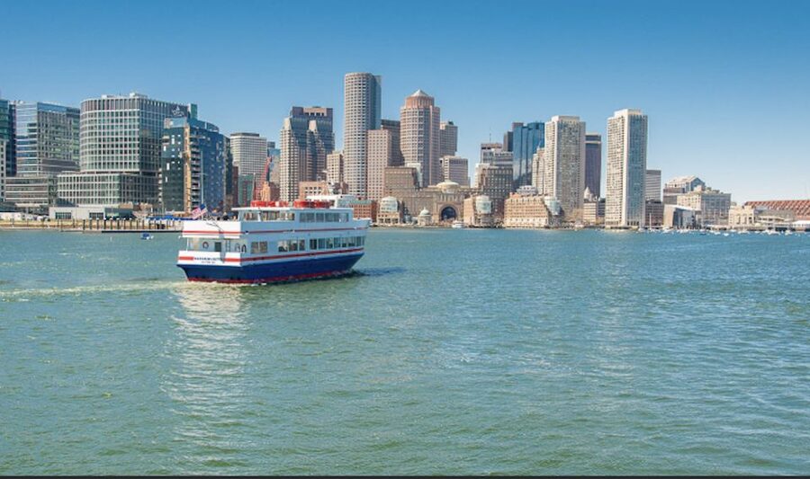 Boston: Scenic Harbor Cruise (Dog-Friendly) - Starting at the Seaport, passing the Federal Courthouse, and spotting a working harbor