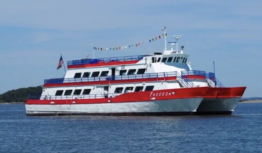 Boston: Scenic Harbor Cruise (Dog-Friendly) - The North End arrival, final harbor views, and how to pace yourself