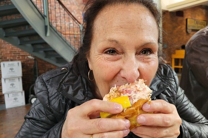 Boston Seafood & Freedom Trail Walking Tour - Timing, walking distance, and where you actually start