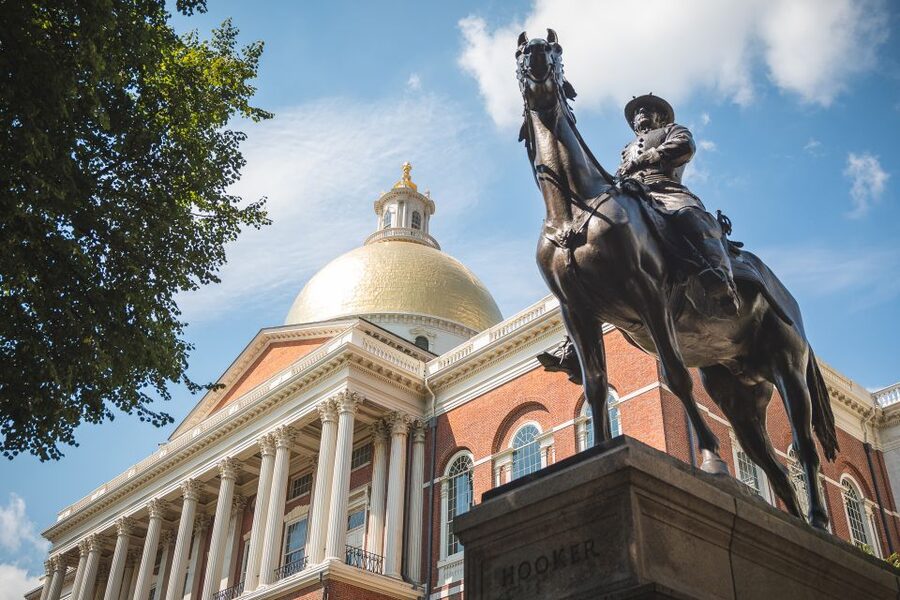 Boston: Seafood, History & Highlights Day Tour - Rose Kennedy Greenway and the Custom House Tower: Modern Views With Old-Building Details