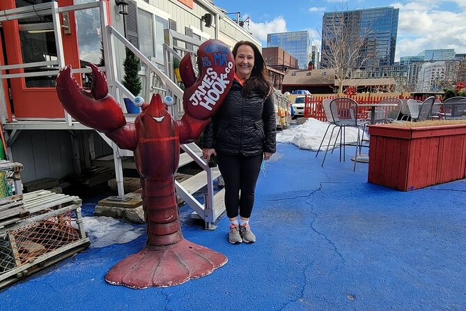 Boston Seafood Tour: Behind the Scenes at the Historic Fish Pier - Seaport Square and the South Boston Waterfront: food stops with the 400-year story