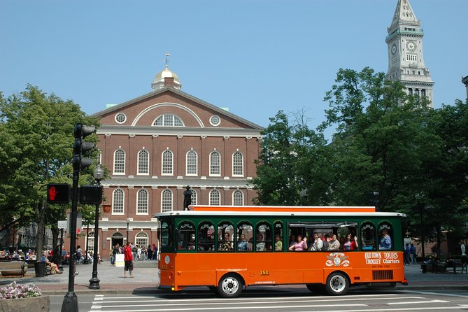 Boston Shore Excursion: Boston Hop-On Hop-Off Trolley Tour - Your real-world challenge: crowds, seat limits, and reboarding time