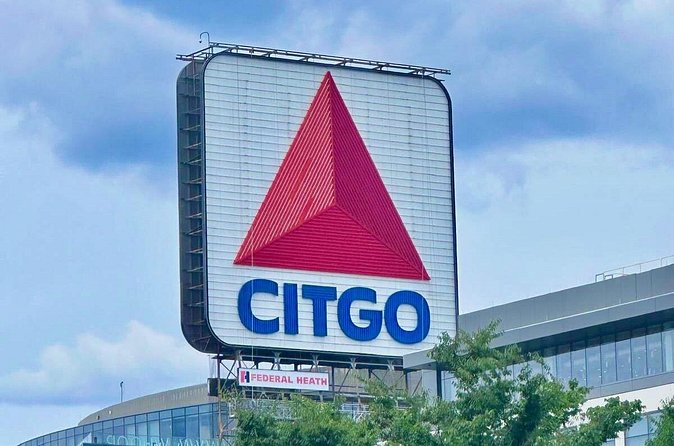 Boston Strong Sports Walking Tour - Kenmore Square and the Citgo Sign: A Fenway Skyline Landmark