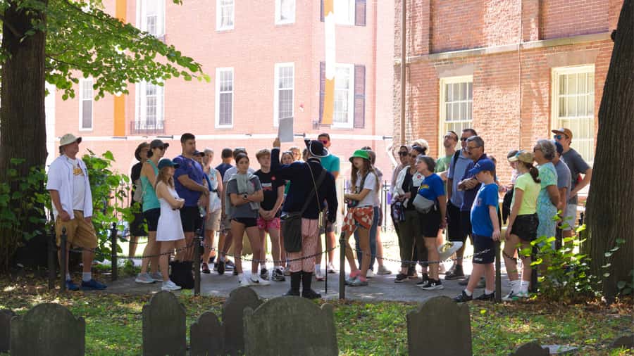 Boston: Tour of The Freedom Trail with Historic North End - Into the North End: Paul Revere House and Paul Revere Mall