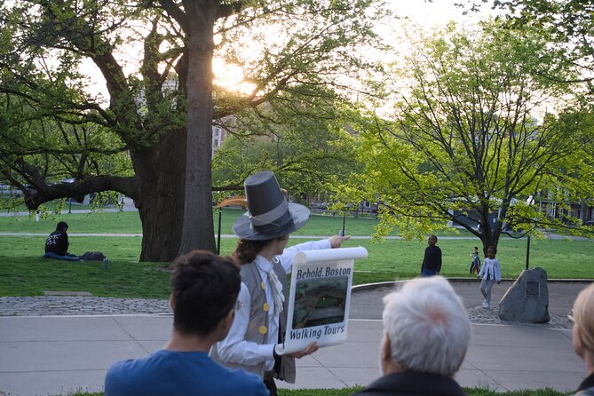 Building Blocks of Boston : Downtown Walking Tour - The Embrace: MLK Jr’s Boston connection you can grasp in minutes