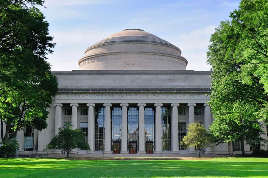 Cambridge, Massachusetts: MIT and Harvard Walking Tour - MIT.nano and the Banana Lounge: The Fun Part That Still Makes Sense