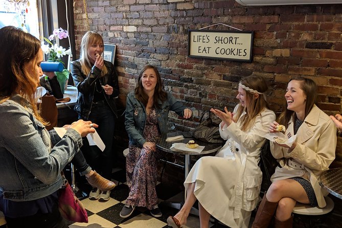 Cocktails & Cannoli: Boston's North End Dessert Tour - Where the North End starts: 191 Hanover St and a small-group pace