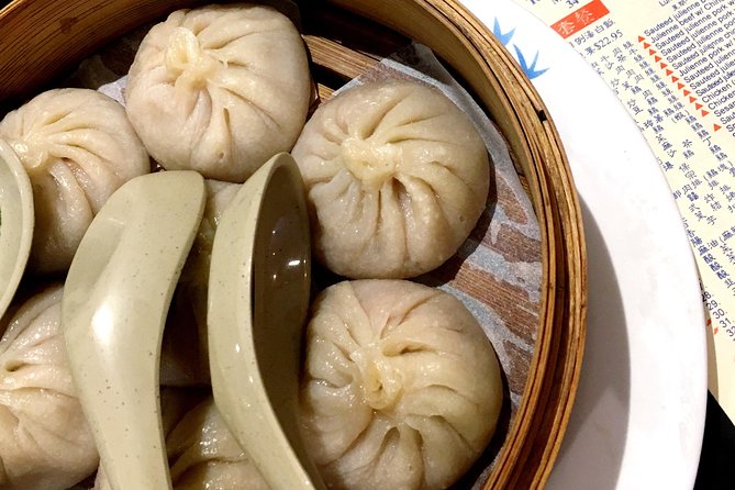 Dumplings to Dim Sum: Food and History Tour of Boston's Chinatown - What you taste: Chinese classics, Chinese-American comfort, and modern twists