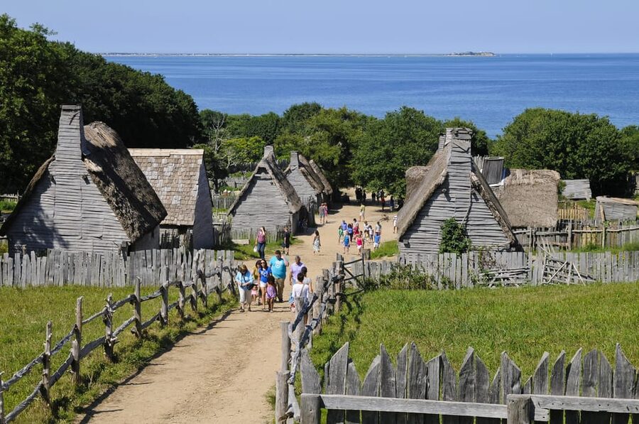 From Boston: Quincy, Plymouth, and Mayflower II Day Trip - A stress-free minibus day from downtown Boston