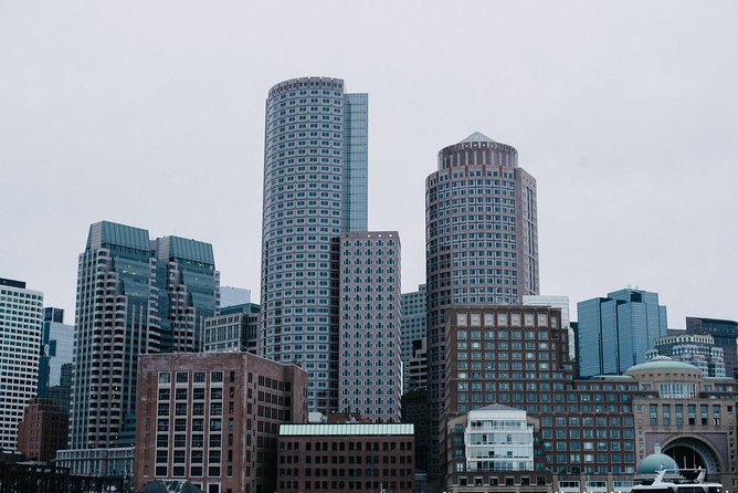Guided Walking Tour of Copley Square to Downtown Boston Freedom Trail - The Freedom Trail Begins at the Massachusetts State House