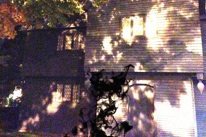 Haunted Footsteps Best Ghost & Paranormal Salem Tour - Price and value: is $30 worth it for 1.5 hours in Salem?