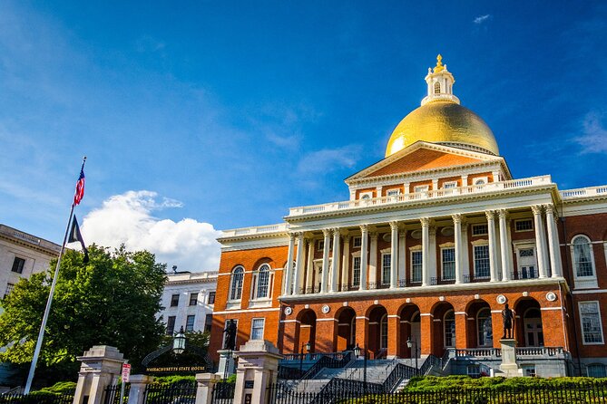 Massachusetts Self-Guided Audio Tour Bundle: 10+ Tours - Boston Harborwalk: a one-hour break with views and public art