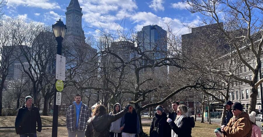 Nicky & Paulie's Tour o' Boston - Old North Church and the North End Streets You Can Actually Walk Through