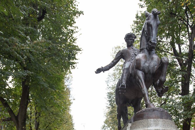 Pizza Beer and Paul Revere Tour - Winter timing and the outdoor pizza slice plan